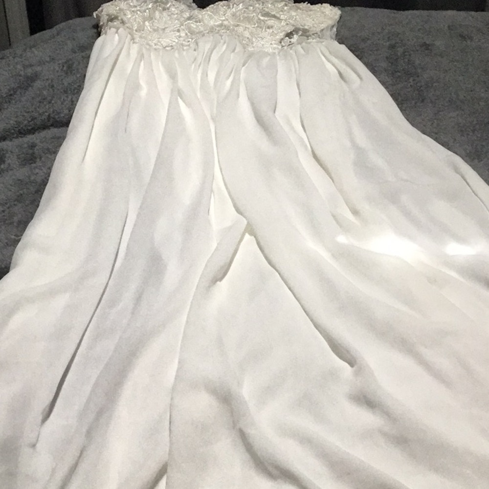 Beautiful Fashion nova dress - Picture 16 of 16